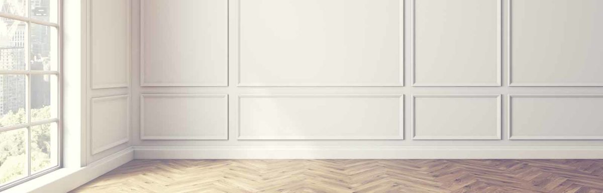 Rommene må tømmes før gulvet blir slipt og behandlet