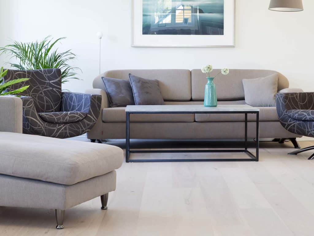 Lodalskåpa gulvbehandling