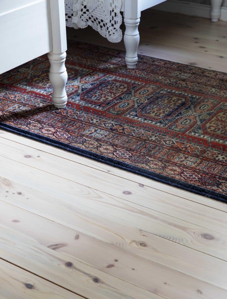 Gulvsliping på hytte